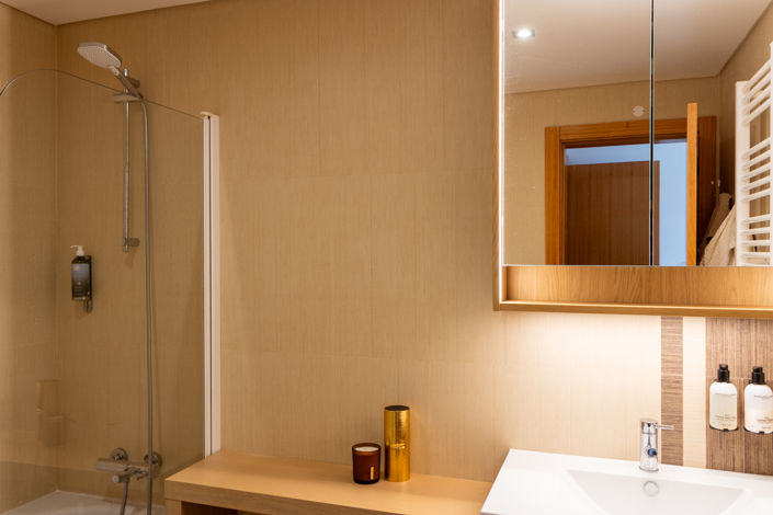 Image No.20-2 Bed Apartment for sale