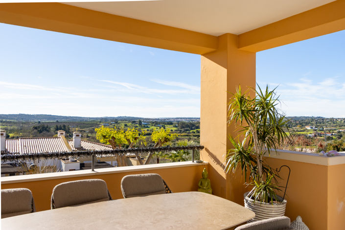 Image No.23-2 Bed Apartment for sale