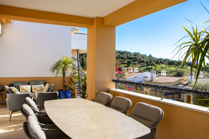 Image No.24-2 Bed Apartment for sale