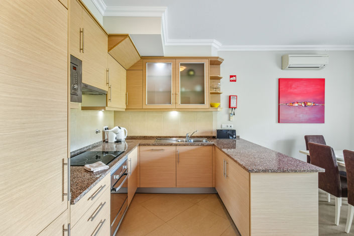 Image No.18-2 Bed Townhouse for sale