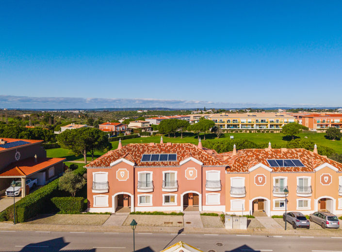 Image No.33-Maison de ville de 2 chambres à vendre à Lagos