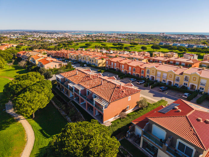 Image No.35-Maison de ville de 2 chambres à vendre à Lagos