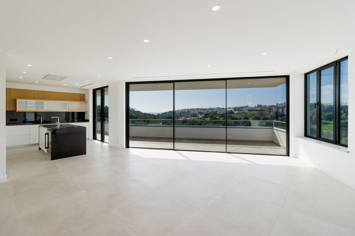 Image No.2-4 Bed Villa for sale