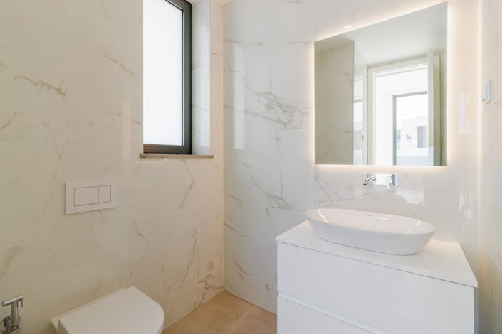 Image No.24-4 Bed Villa for sale