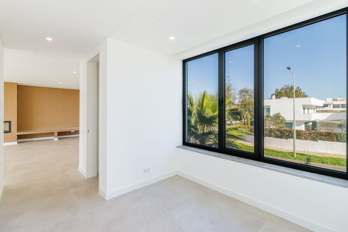 Image No.26-4 Bed Villa for sale