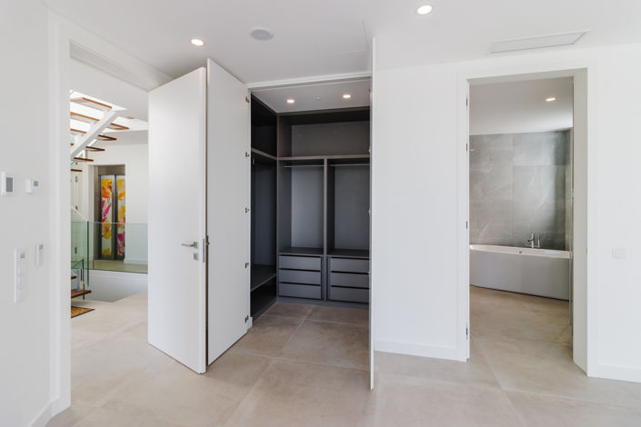 Image No.36-4 Bed Villa for sale