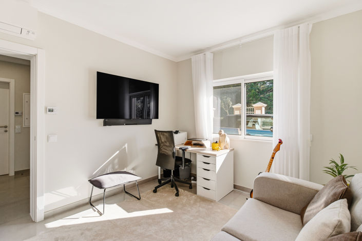 Image No.17-4 Bed Villa for sale