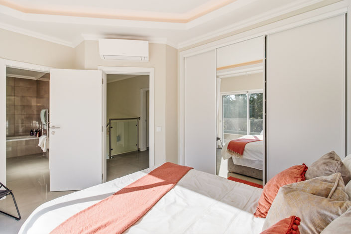 Image No.33-4 Bed Villa for sale