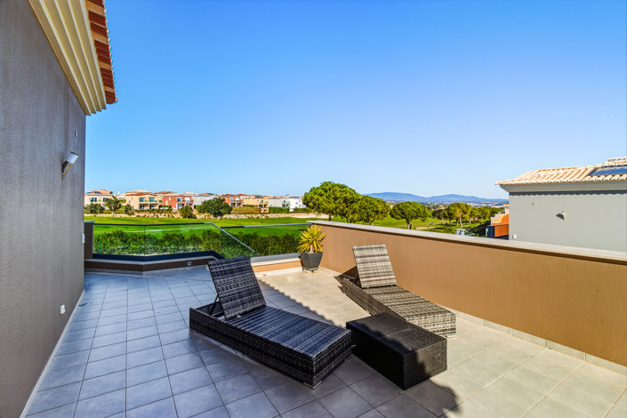 Image No.37-4 Bed Villa for sale