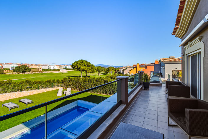 Image No.38-4 Bed Villa for sale