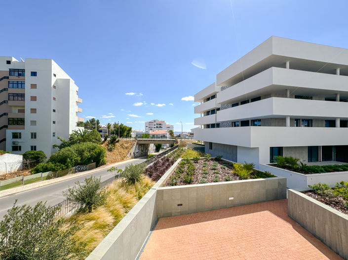 Image No.22-2 Bed Apartment for sale
