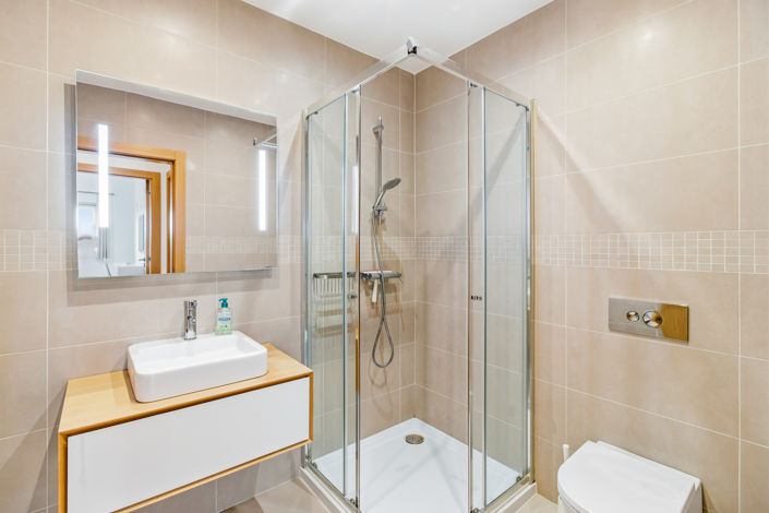 Image No.16-2 Bed Apartment for sale