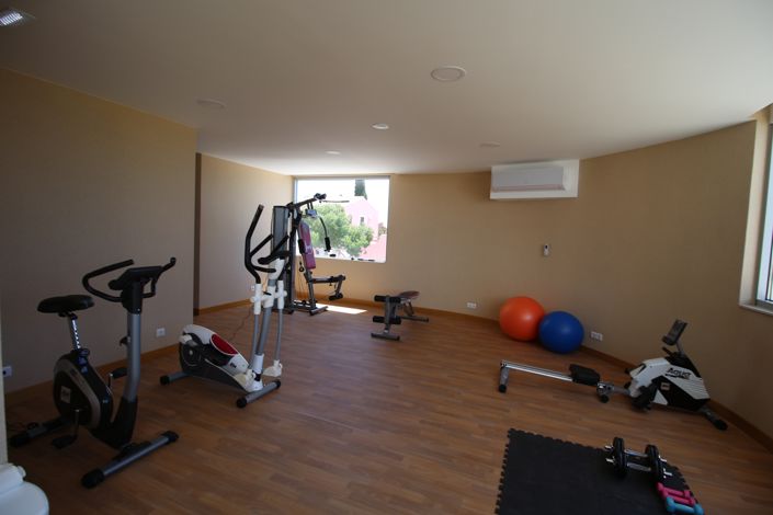 Image No.33-2 Bed Apartment for sale