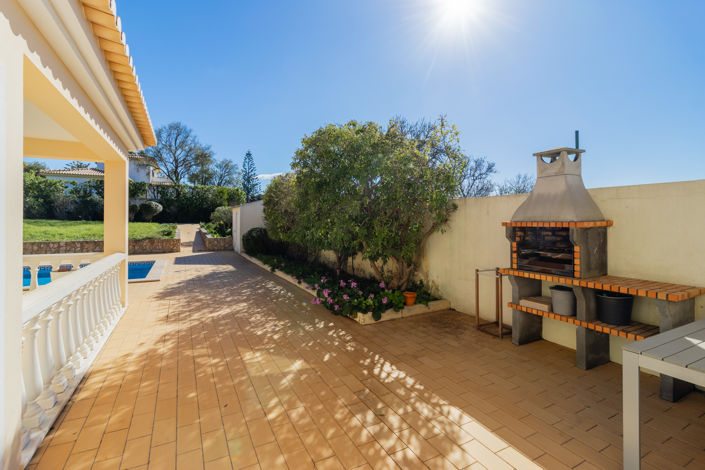 Image No.10-4 Bed Villa for sale