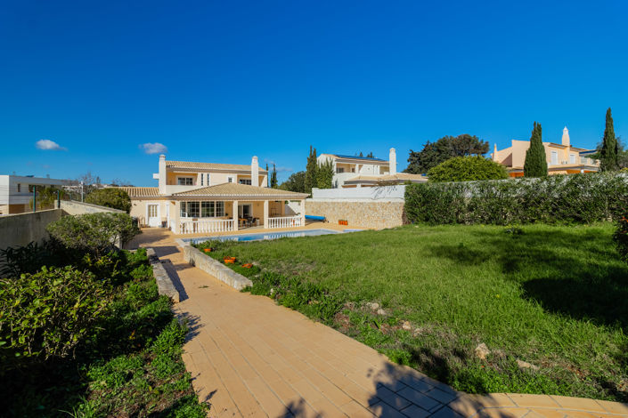 Image No.38-4 Bed Villa for sale