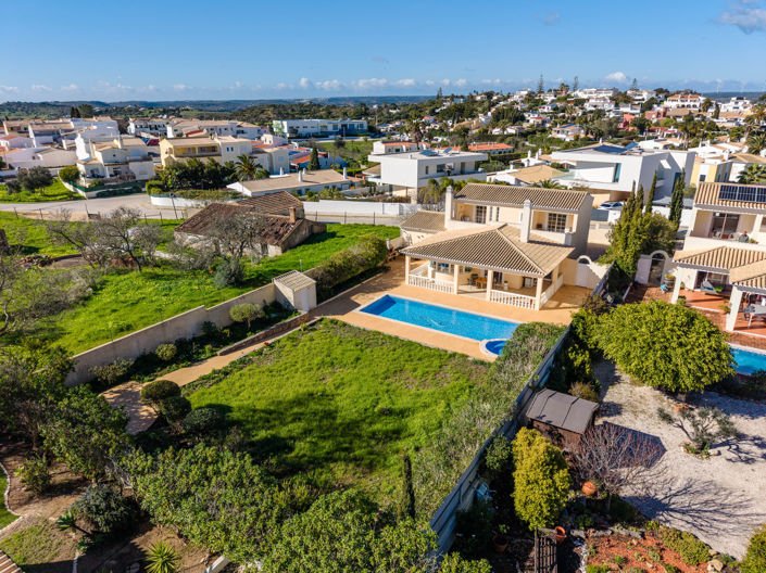 Image No.48-4 Bed Villa for sale