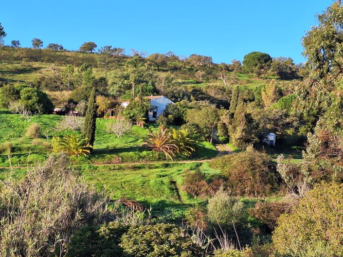 Image No.10-Maison de village de 3 chambres à vendre à Lagos