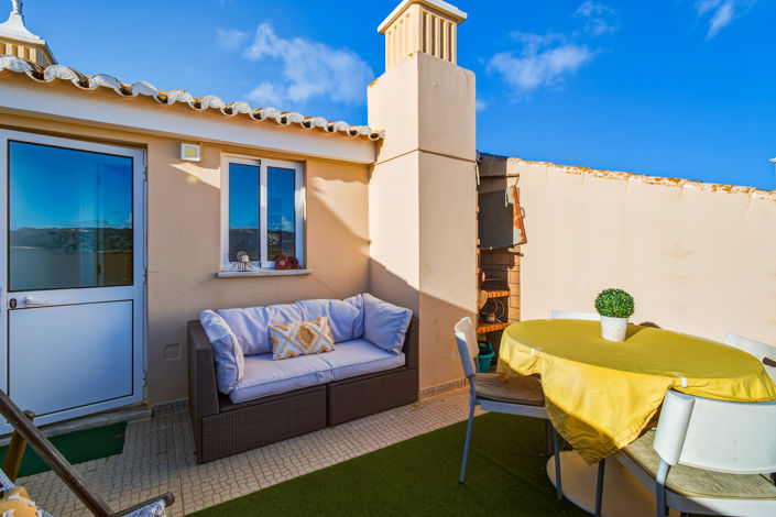 Image No.30-2 Bed Apartment for sale