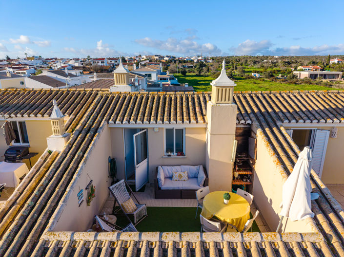 Image No.33-2 Bed Apartment for sale