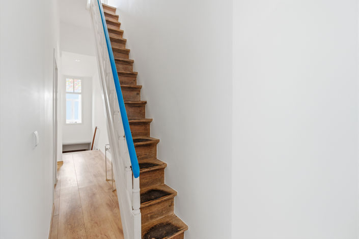 Image No.18-2 Bed Townhouse for sale