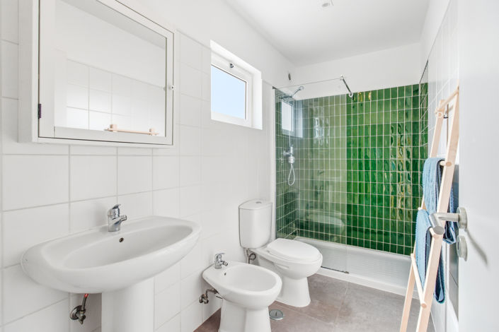 Image No.19-2 Bed Townhouse for sale