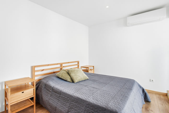 Image No.20-2 Bed Townhouse for sale