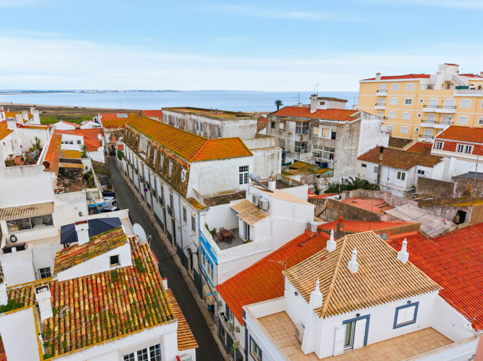 Image No.24-2 Bed Townhouse for sale