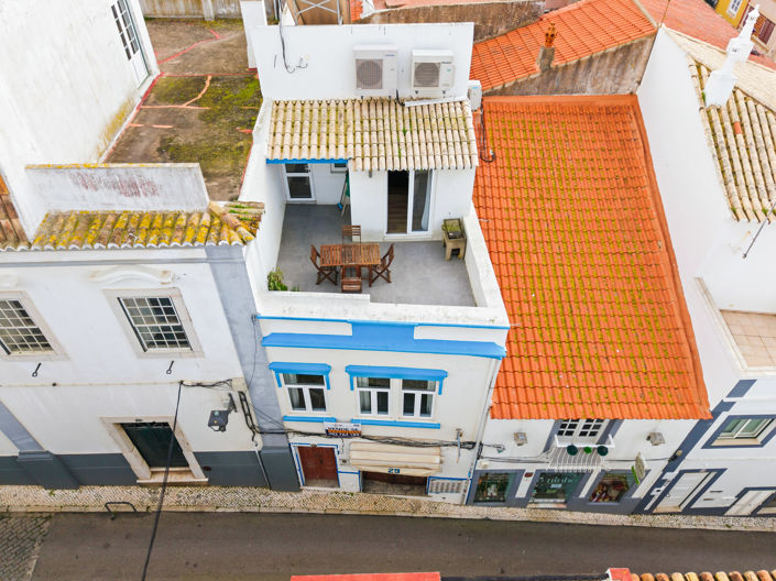 Image No.29-2 Bed Townhouse for sale