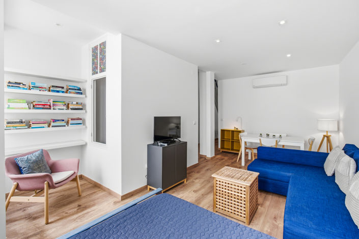 Image No.6-2 Bed Townhouse for sale