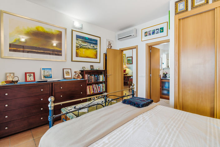 Image No.15-2 Bed Apartment for sale