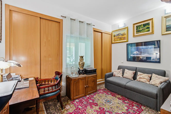 Image No.17-2 Bed Apartment for sale