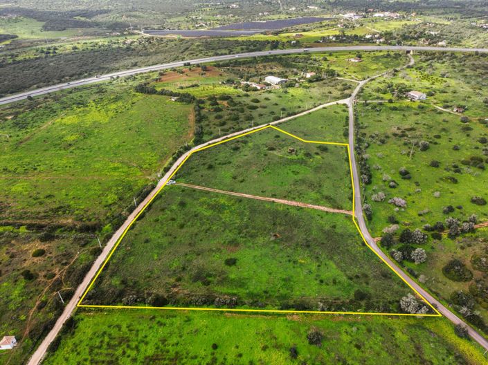 Image No.2-Terrain à vendre à Lagos