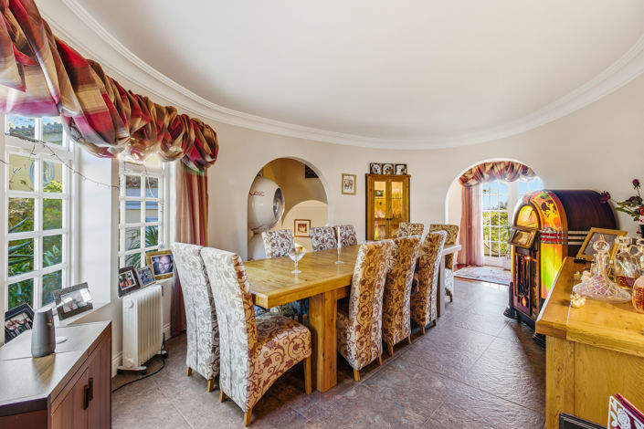 Image No.22-6 Bed Villa for sale