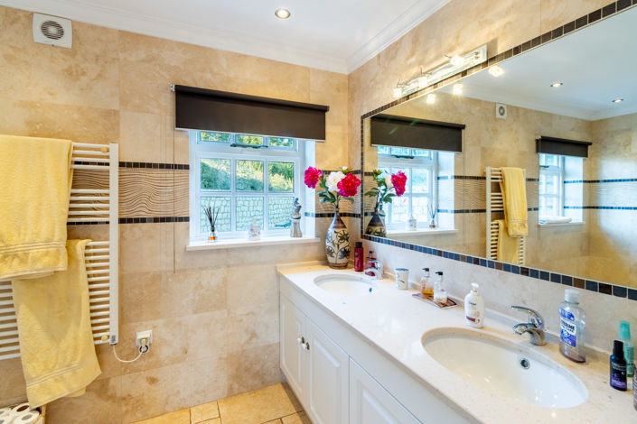 Image No.37-6 Bed Villa for sale