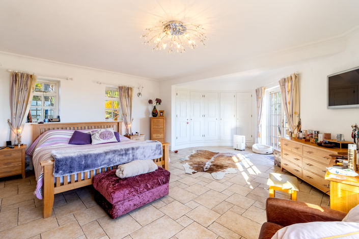 Image No.48-6 Bed Villa for sale