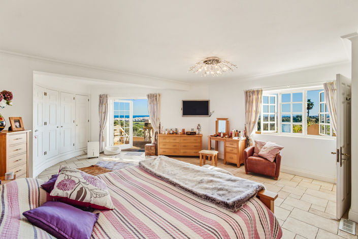 Image No.5-6 Bed Villa for sale