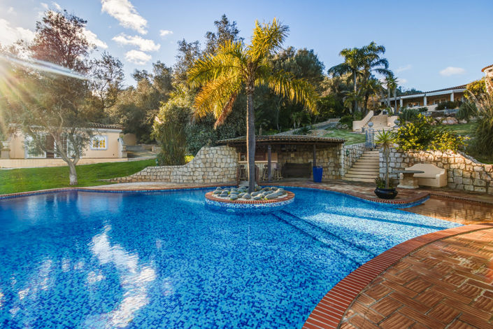 Image No.3-6 Bed Villa for sale