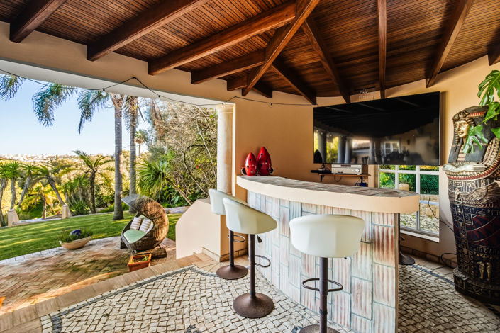 Image No.10-6 Bed Villa for sale