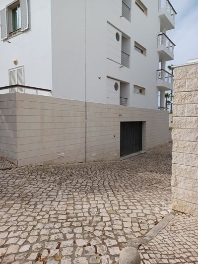 Image No.23-1 Bed Apartment for sale