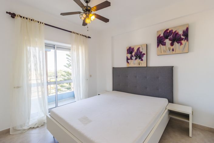 Image No.15-2 Bed Apartment for sale