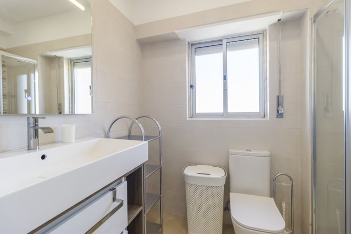 Image No.19-2 Bed Apartment for sale