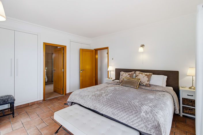 Image No.22-4 Bed Villa for sale