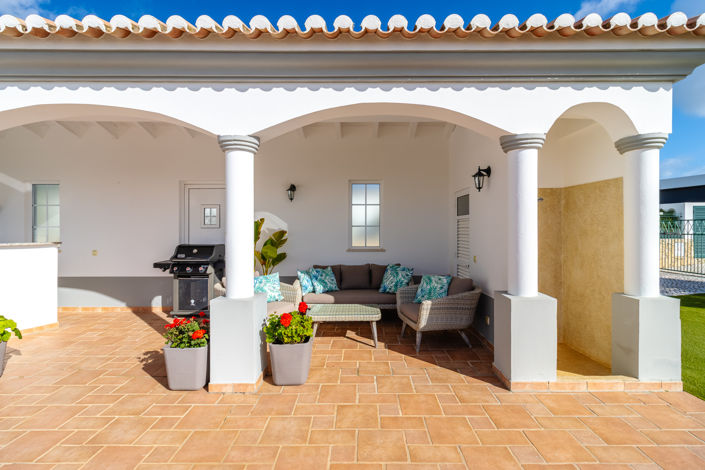 Image No.40-4 Bed Villa for sale