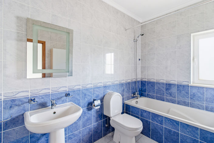 Image No.26-3 Bed Villa for sale