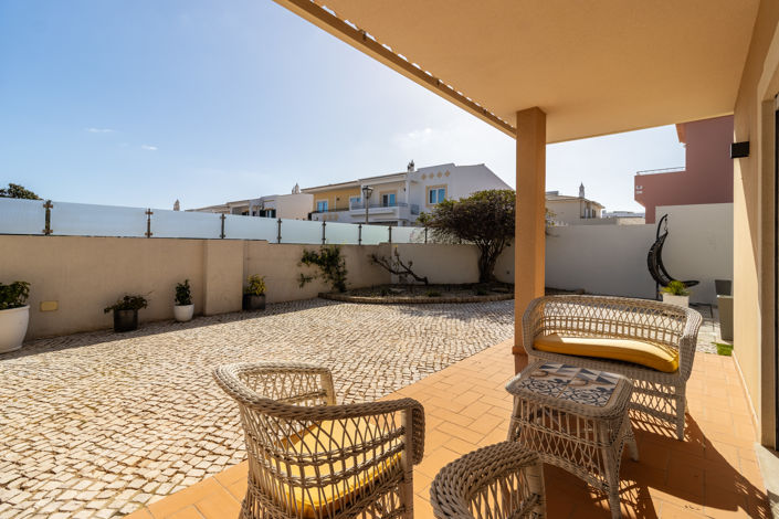 Image No.42-4 Bed Villa for sale