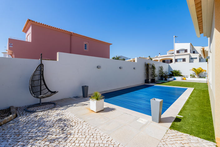 Image No.36-4 Bed Villa for sale