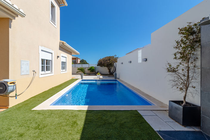 Image No.40-4 Bed Villa for sale