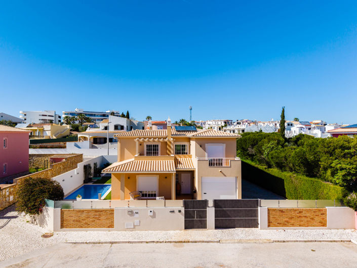 Image No.49-4 Bed Villa for sale