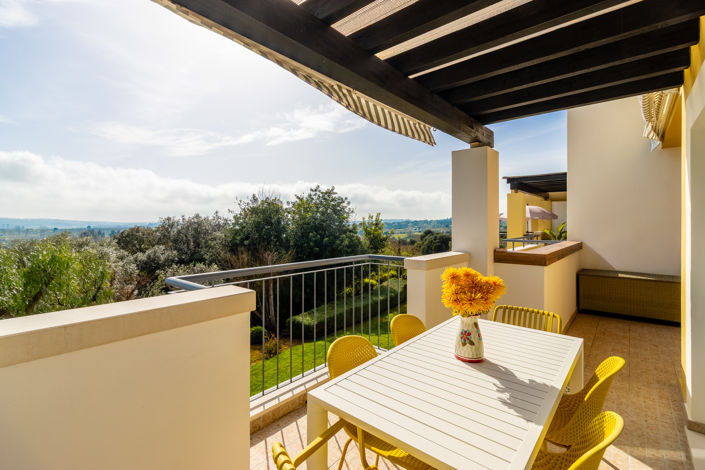 Image No.16-2 Bed Townhouse for sale