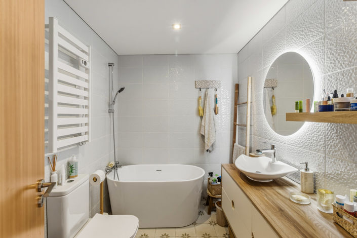 Image No.28-2 Bed Townhouse for sale